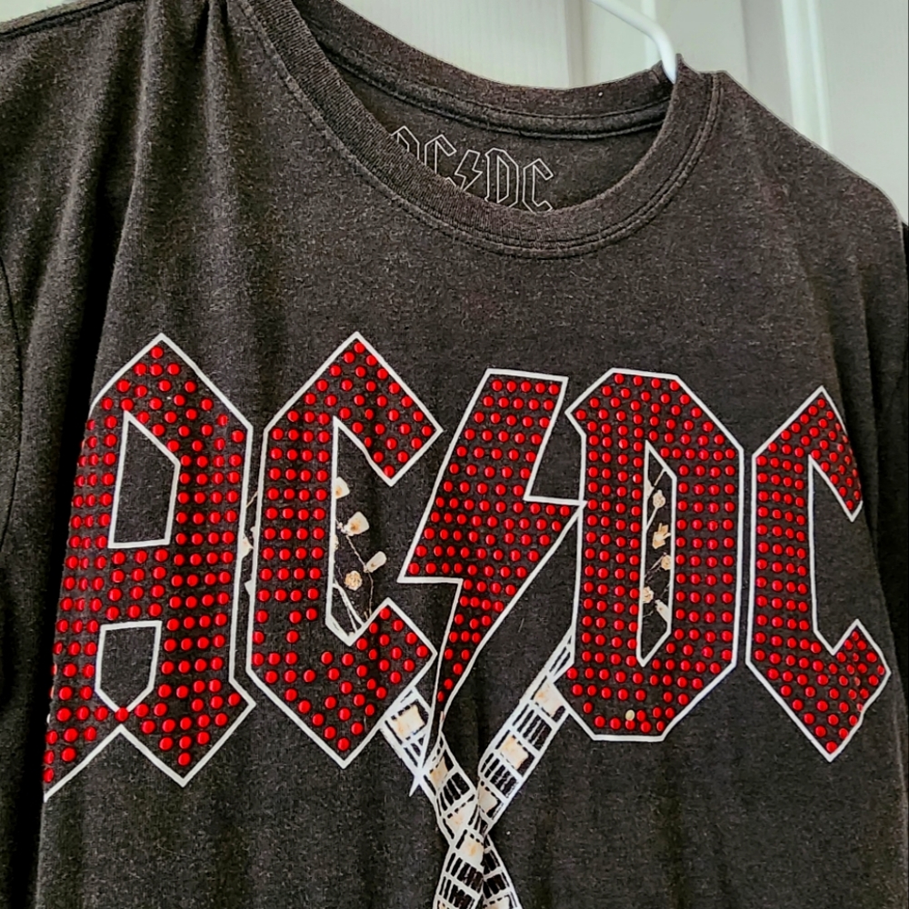ACDC Top